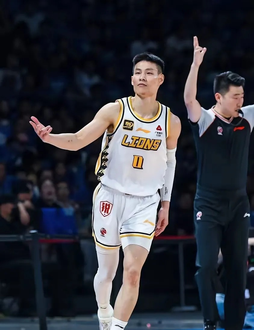 今夜广厦男篮豪取连胜：亚冠节点到来，信心回归，更衣室氛围转暖(国安豪取亚冠五连胜)