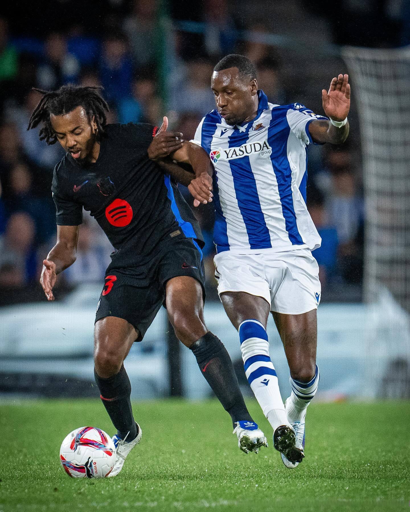 加时末段体能课后，皇家社会队长鼓劲备战西甲，质疑声仍在，赛季目标并未改变(今日皇马激战皇家社会)-爱游戏ayx