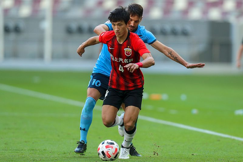 转会期亚冠焦点战，广东宏远更衣室发声，气氛紧张，细节决定成败的简单介绍